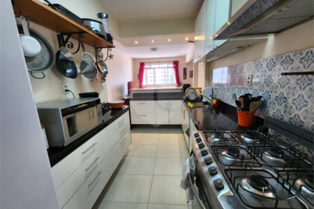 Apartamento à venda com 2 quartos, sendo 1 suíte, em Perdizes, São Paulo, SP