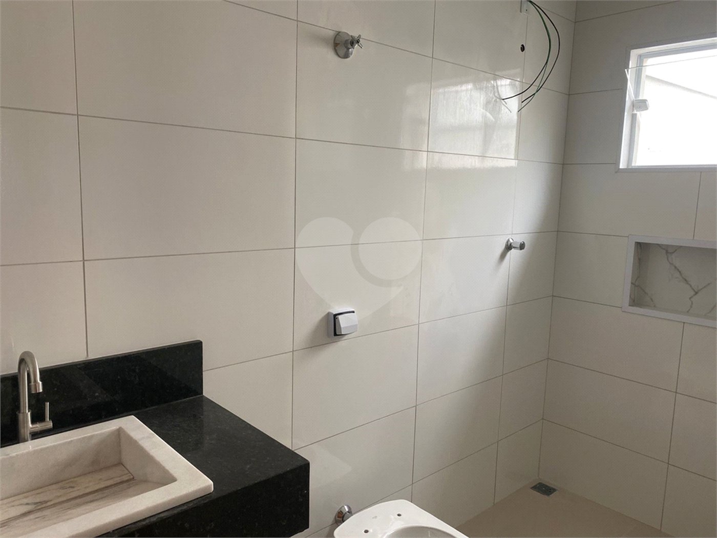 Casa à venda com 3 quartos, sendo 1 suíte, em Jardim Residencial Villa Amato, Sorocaba, SP