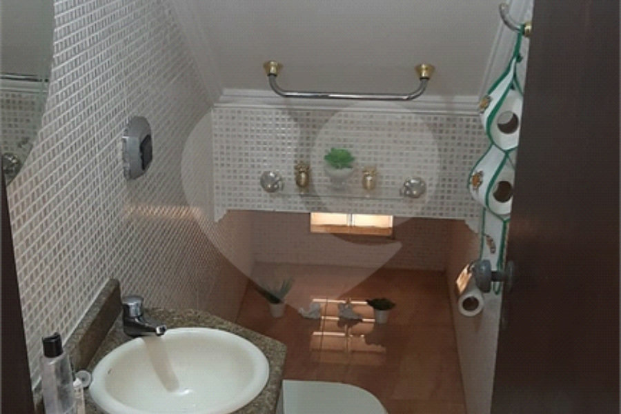 Sobrado à venda com 3 quartos, sendo 1 suíte, em Jaçanã, São Paulo, SP