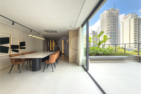 Apartamento à venda com 3 quartos, sendo 1 suíte, em Jardim Paulista, São Paulo, SP