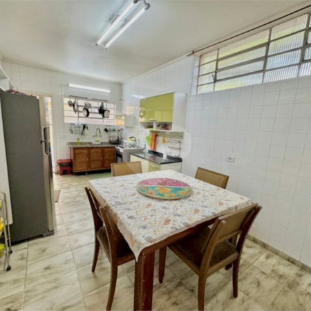 Sobrado à venda com 3 quartos, sendo 1 suíte, em Brooklin, São Paulo, SP