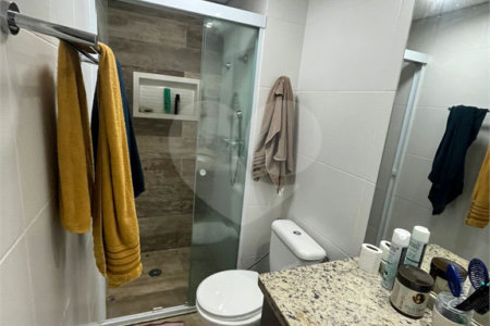 Apartamento à venda com 3 quartos, sendo 1 suíte, em Campo Grande, São Paulo, SP