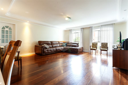 Apartamento à venda com 4 quartos, sendo 1 suíte, em Jardim Marajoara, São Paulo, SP