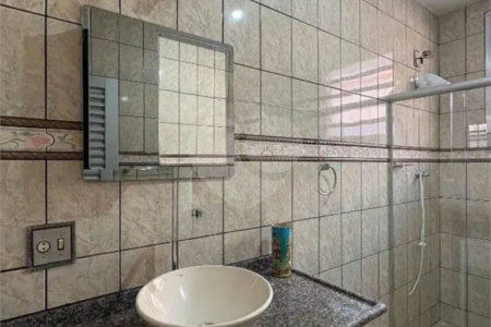 Casa à venda com 3 quartos em Vila dos Remédios, São Paulo, SP