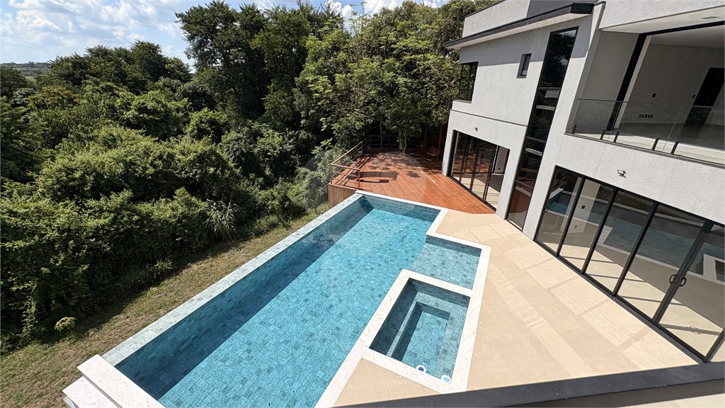 Casa à venda com 3 suítes no condomínio Village Ipanema Ii, Araçoiaba da Serra - SP
