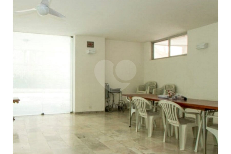 Apartamento à venda com 2 quartos em Jardim América, São Paulo, SP