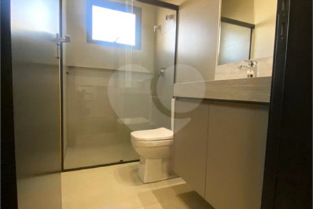Casa à venda com 4 suítes no condomínio Campo de Toscana, Vinhedo - SP