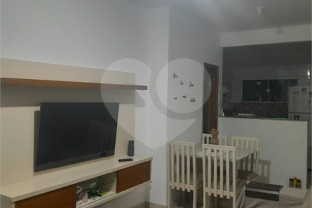 Duplex à venda com 2 suítes em Cosmos, Rio de Janeiro, RJ