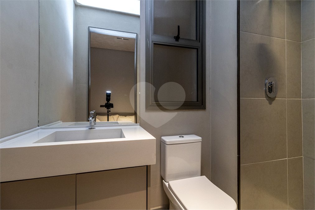 Apartamento à venda com 4 suítes em Jardim Guedala, São Paulo, SP