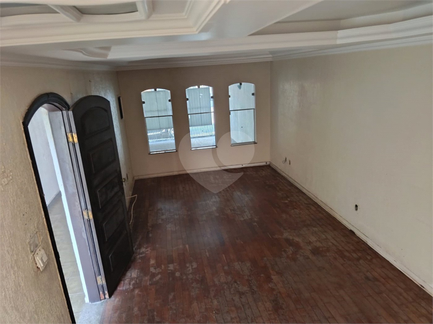 Sobrado à venda com 3 quartos, sendo 1 suíte,  em Vila Lucia, São Paulo, SP