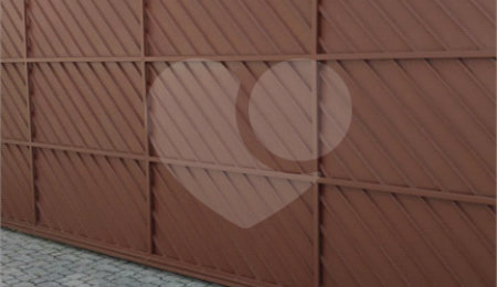 Casa à venda com 3 quartos, sendo 1 suíte,  no condomínio Morada de Itapuã, São Paulo - SP