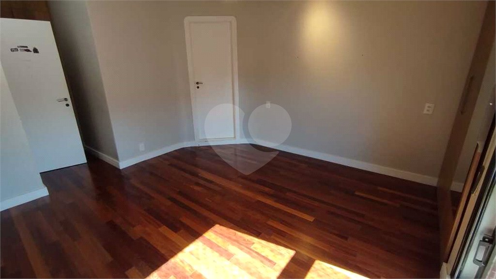 Duplex para alugar com 3 suítes em Real Parque, São Paulo, SP