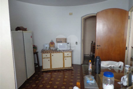 Cobertura à venda ou para alugar com 7 quartos, sendo 2 suítes, em Vila Andrade, São Paulo, SP