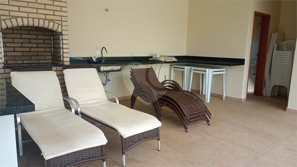 Casa à venda com 5 suítes no condomínio Village da Serra, Araçoiaba da Serra - SP