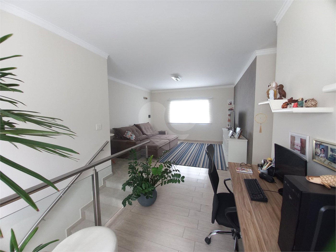 Casa à venda com 3 quartos, sendo 1 suíte, no condomínio São Domingos, Valinhos - SP