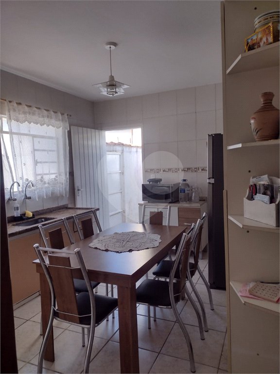 Casa Térrea à venda com 5 quartos no Centro, Atibaia, SP