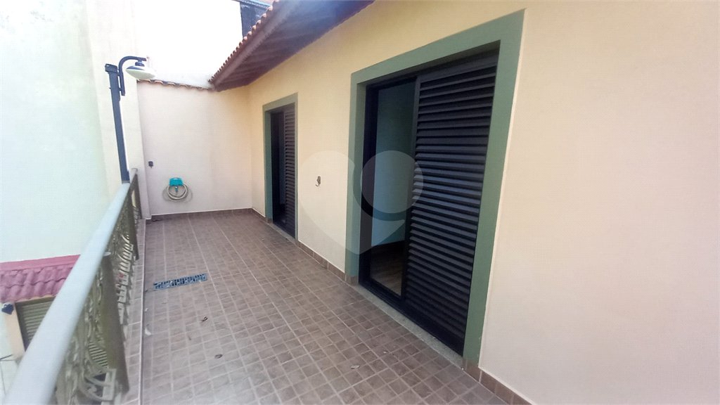 Sobrado à venda com 4 quartos, sendo 2 suítes, em Tremembé, São Paulo, SP