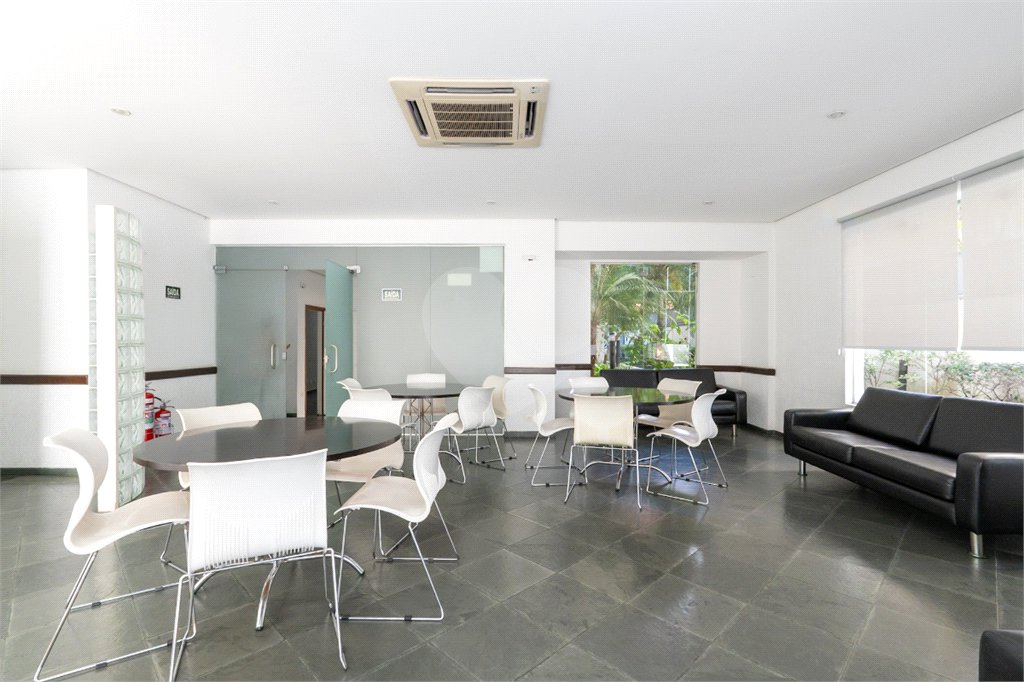 Apartamento à venda com 2 suítes em Brooklin, São Paulo, SP