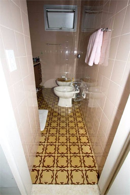 Apartamento à venda com 3 quartos, sendo 1 suíte, em Alto da Boa Vista, São Paulo, SP