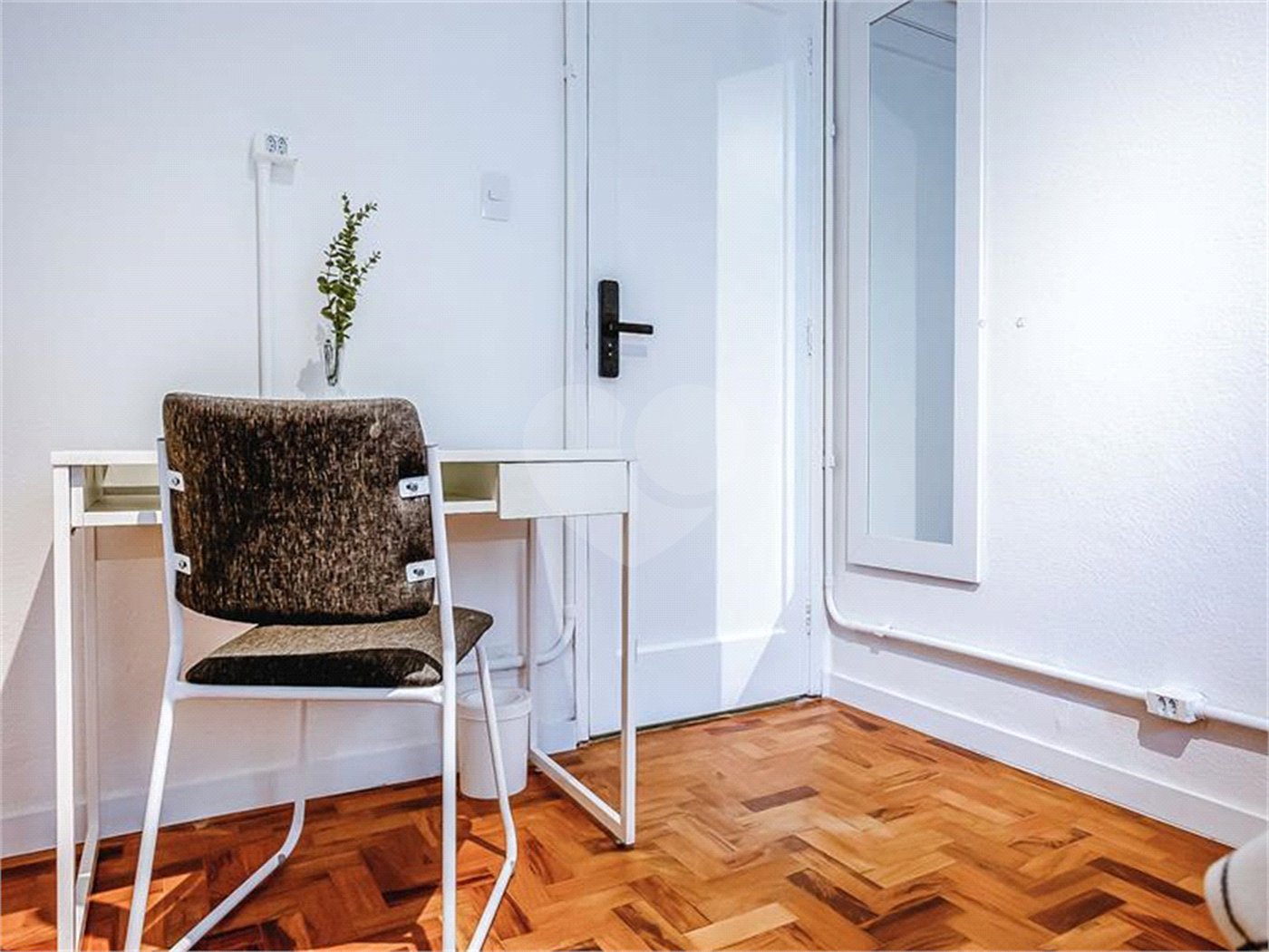 Apartamento à venda com 3 quartos, sendo 1 suíte, em Itaim Bibi, São Paulo, SP