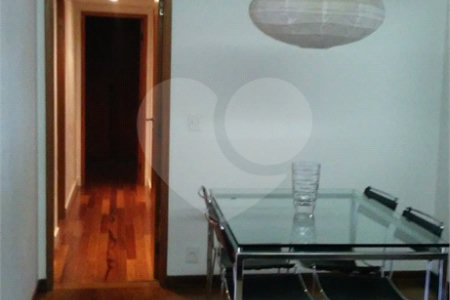 Apartamento à venda com 3 quartos, sendo 1 suíte, em Jardim Vitória Régia, São Paulo, SP