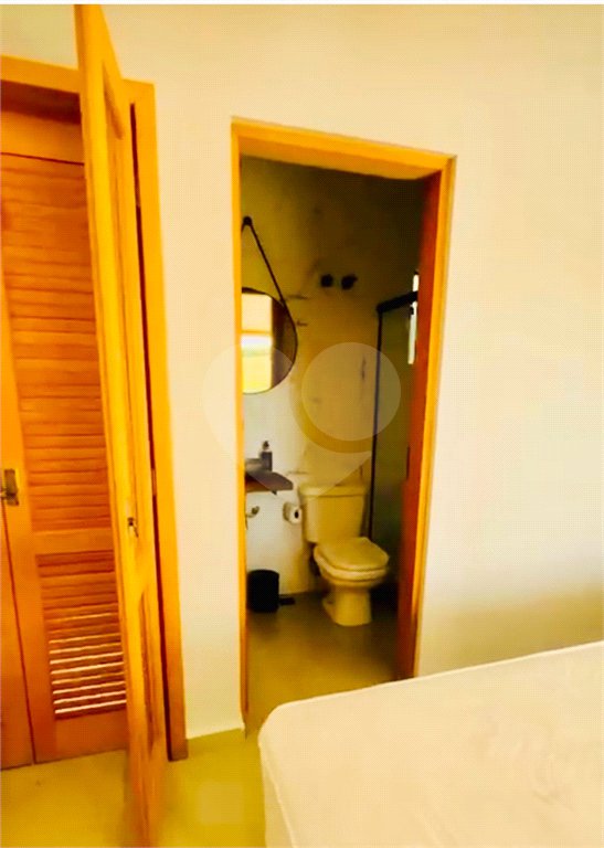 Casa à venda com 4 suítes no condomínio Portal Ouro Verde, Atibaia - SP