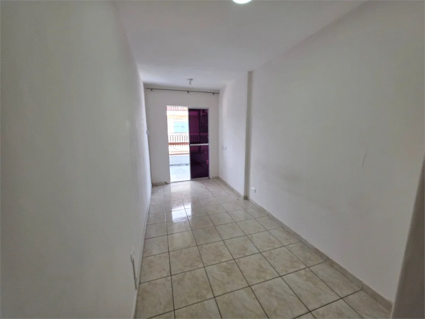 Sobrado à venda com 4 quartos, sendo 1 suíte, em Rio Pequeno, São Paulo, SP