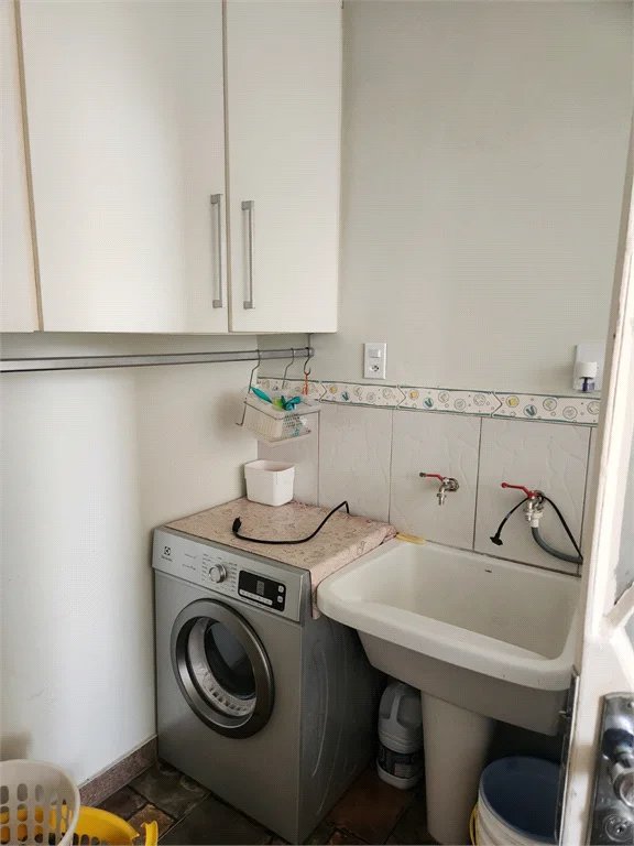 Casa à venda com 4 quartos, sendo 2 suítes, em Vila Romana, São Paulo, SP