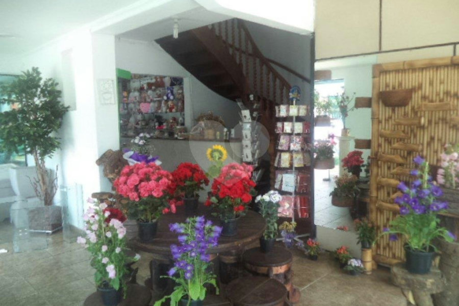 Sobrado para alugar com 1 quarto em Pari, São Paulo, SP