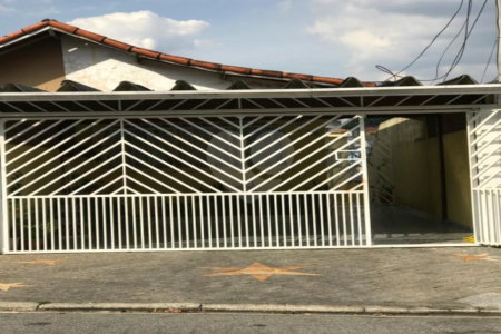 Casa à venda com 3 quartos, sendo 1 suíte,  em Jardim Ester Yolanda, São Paulo, SP