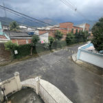 Casa à venda com 5 quartos, sendo 3 suítes, no condomínio Recanto das Palmeiras, Rio de Janeiro - RJ