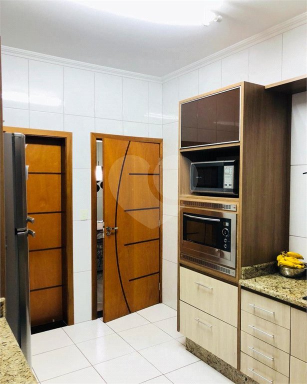 Casa à venda com 3 quartos, sendo 1 suíte, em Vila Humaitá, Santo André, SP