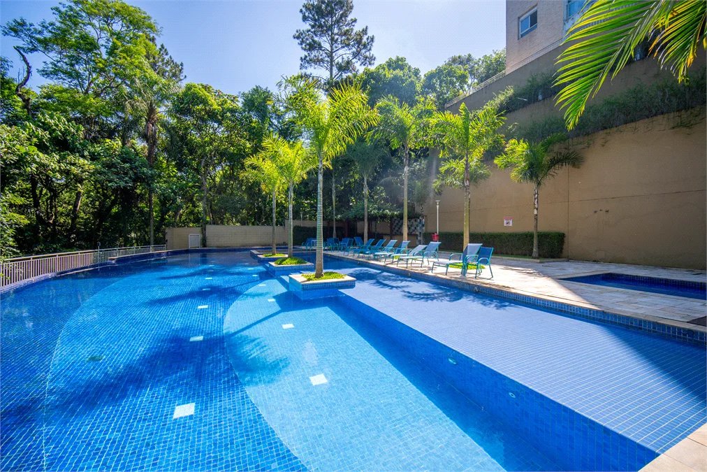 Casa à venda com 3 quartos, sendo 1 suíte,  no condomínio Queluz Vita - Casas, Cotia - SP