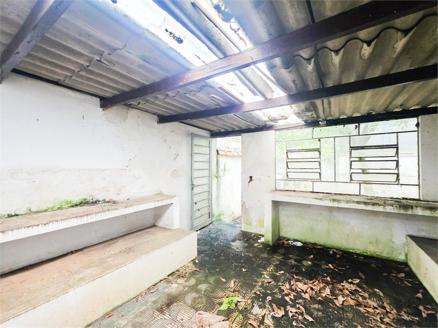Casa à venda com 4 quartos em Jabaquara, São Paulo, SP