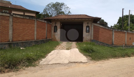 Chácara à venda com 5 quartos, sendo 3 suítes,  em Chácaras São Bento, Valinhos, SP