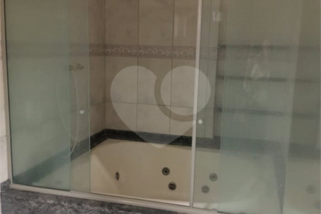 Apartamento à venda com 5 quartos, sendo 4 suítes,  em Tatuapé, São Paulo, SP
