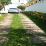 Excelente sobrado com 6 vagas de garagem e piscina próximo ao Metrô Vila Sônia - Jardim Peri Peri