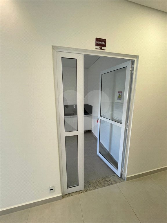 Apartamento Mobiliado de 2 Dormitórios com Suíte no Edifício Valentina Park Venda
