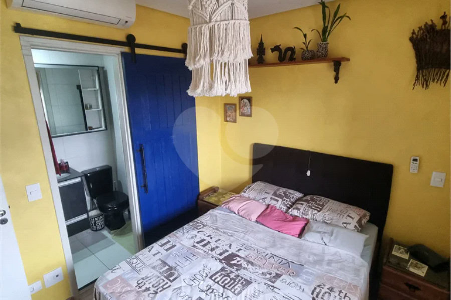 Apartamento em cobertura na Vila Prudente com 2 dormitórios, 1 suíte, 2 sacadas e hidromassagem.