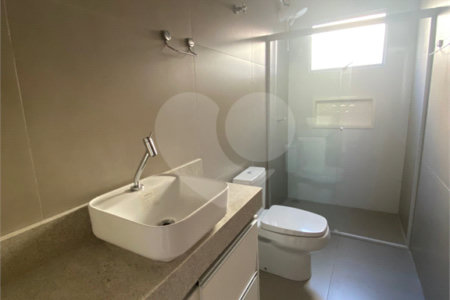 Casa à venda com 3 quartos, sendo 1 suíte, em Ipê, Três Lagoas, MS