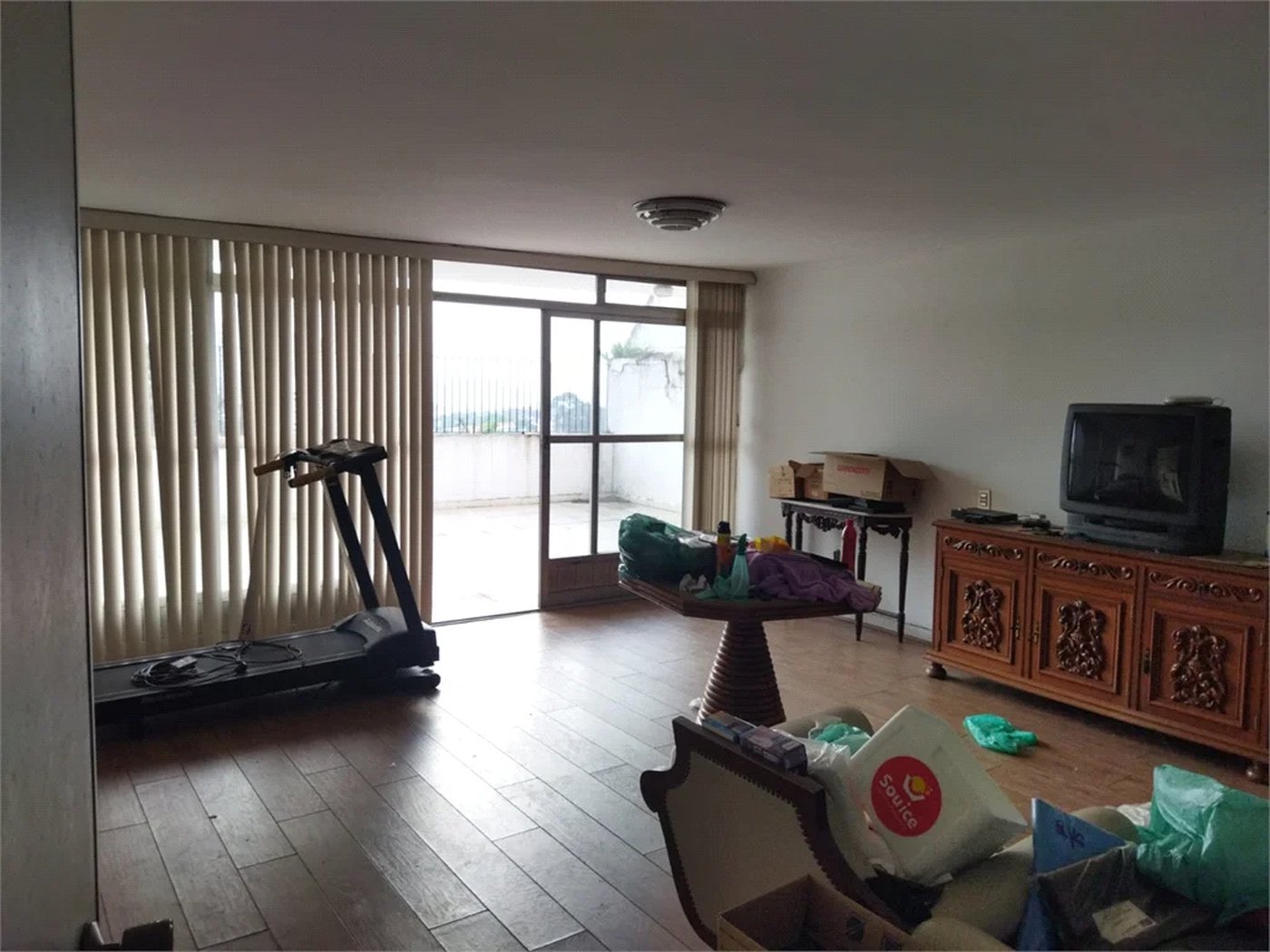Casa à venda ou para alugar com 4 quartos, sendo 1 suíte, em Sumarezinho, São Paulo, SP