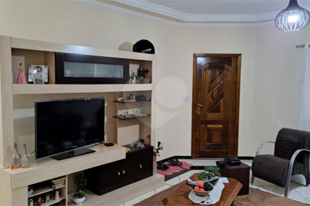 Casa à venda com 3 quartos, sendo 1 suíte,  em Jardim Universo, Mogi das Cruzes, SP