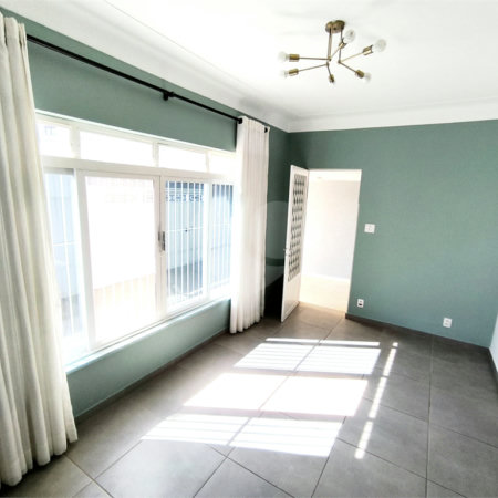 Casa à venda com 3 quartos, sendo 1 suíte, em Vila Arnaldo, São Carlos, SP