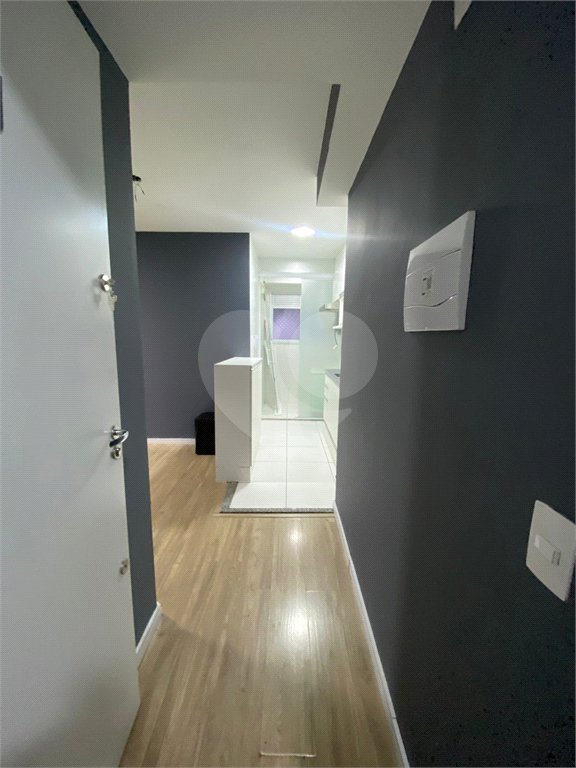 Apartamento à venda com 2 quartos em Vila Zat, São Paulo, SP