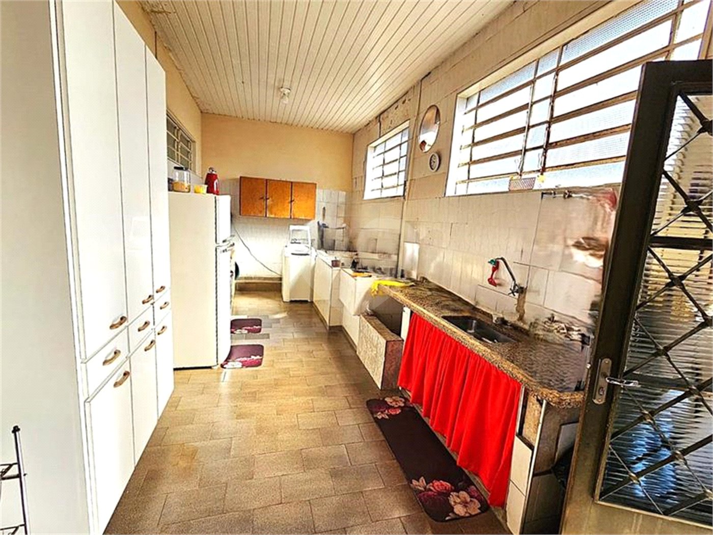Casa Térrea à venda com 6 quartos, sendo 4 suítes, em Jardim Maria Goretti, Ribeirão Preto, SP