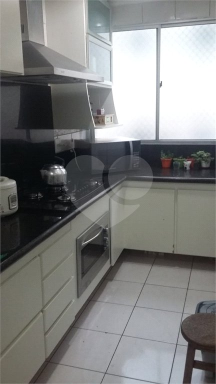 Apartamento à venda com 3 quartos em Cidade dos Bandeirantes, São Paulo, SP