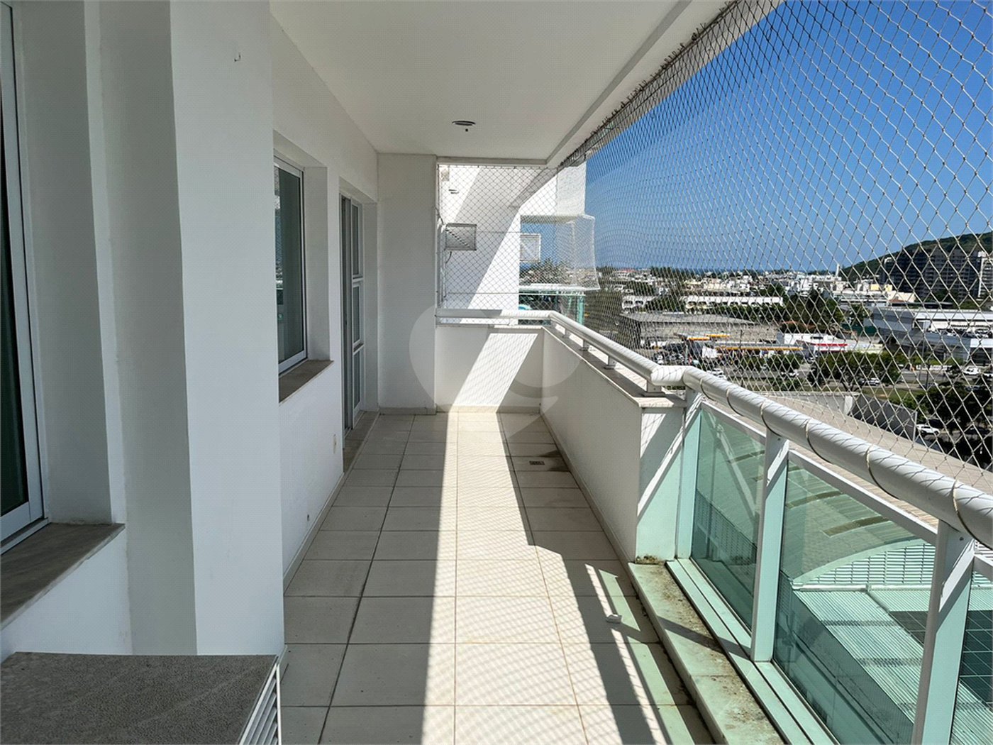 Cobertura à venda com 2 quartos, sendo 1 suíte, em Recreio dos Bandeirantes, Rio de Janeiro, RJ