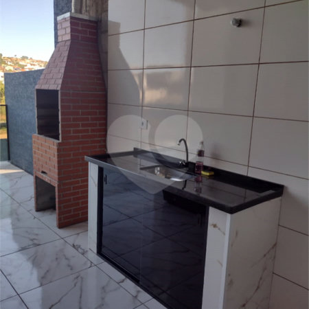 Sobrado à venda com 2 quartos, sendo 1 suíte,  no Centro, Bom Jesus dos Perdões, SP