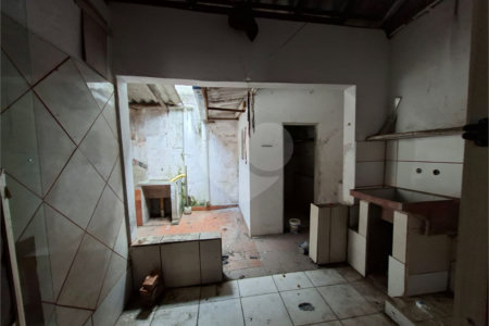 Casa à venda com 2 quartos, sendo 1 suíte, em Vila Galvão, Guarulhos, SP