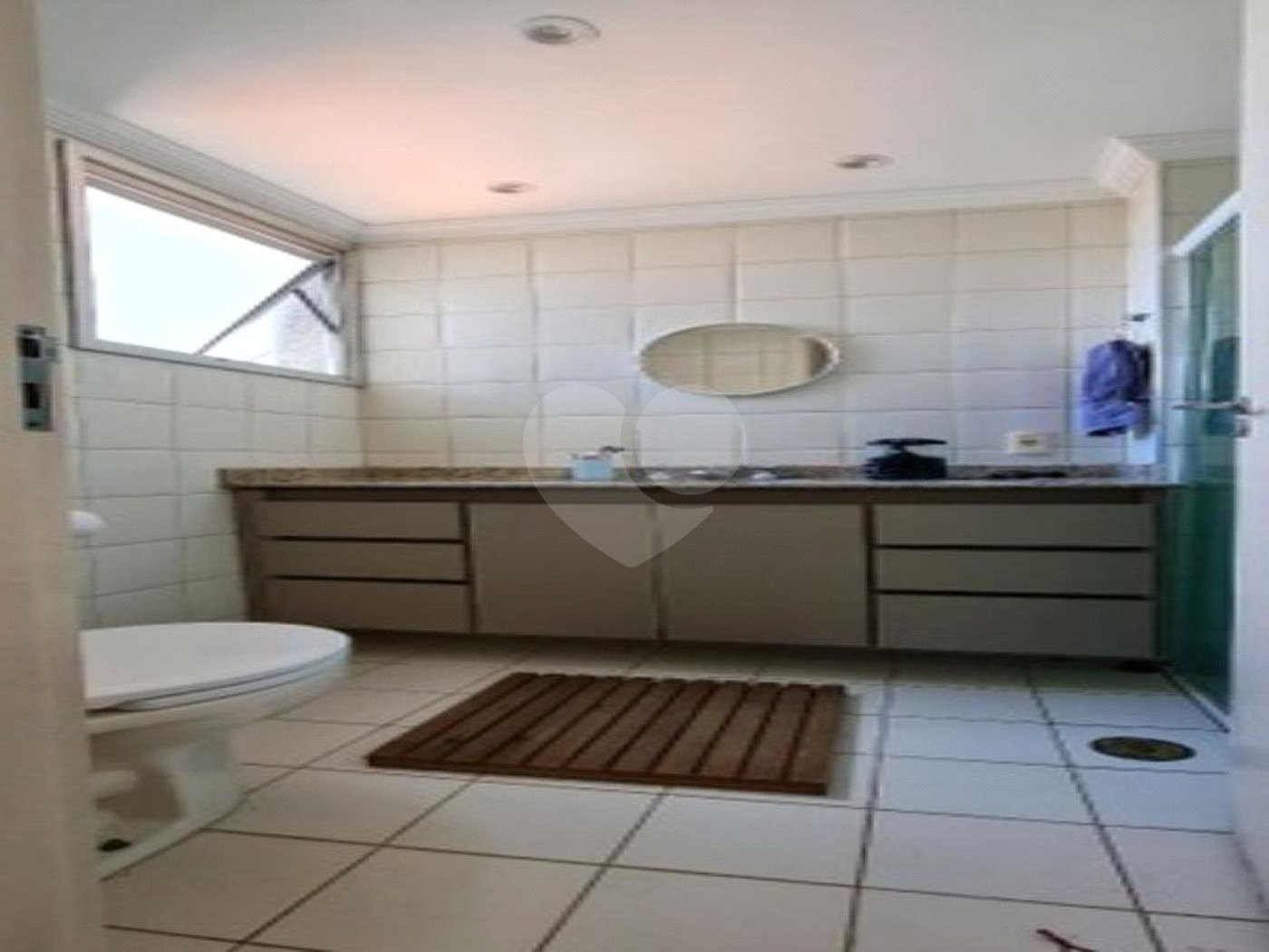 Apartamento à venda com 3 quartos, sendo 1 suíte,  em Vila Gilda, Santo André, SP